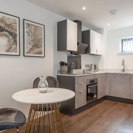 דירה Stayzeni, Ouse Court Modern 1 Bed
