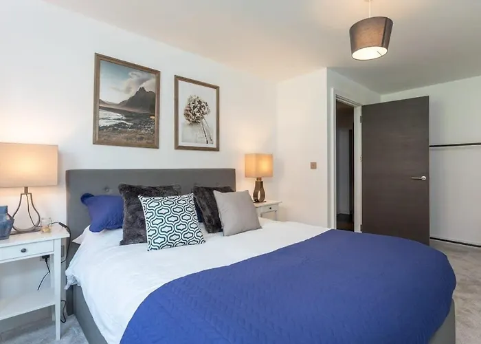 Stayzeni, Ouse Court Modern 1 Bed Apartment