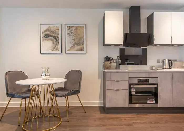 Stayzeni, Ouse Court Modern 1 Bed Apartment *